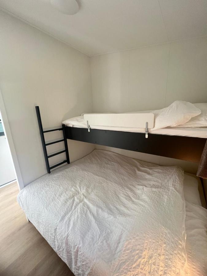 Vakantiehuisje Zeegeluk Vlakbij De Kust Sint Maartensvlotbrug Exterior foto